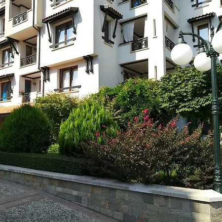 Oasis & Spa Studio 2