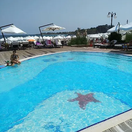 Oasis & Spa Studio 2 * Лозенец